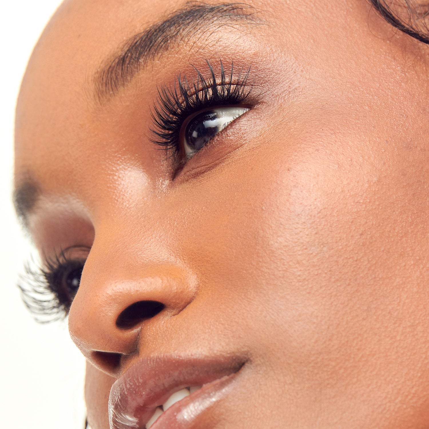 KISS imPRESS Pre-Glued Individual Lashes Multipack, Classic Wispy, 60 Lash Clusters